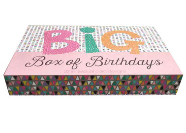 Buku desain kustom berbentuk kotak hadiah buatan tangan berwarna-warni kemasan untuk anak perempuan berpakaian