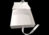 Ornament Cardboard Folding Gift Boxes White Glossy Lamination Ribbon Closure pemasok