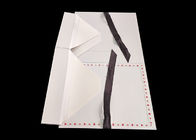 Kotak Kemasan Pakaian Lipat Kartrid Putih Dengan Penutupan Pita pemasok