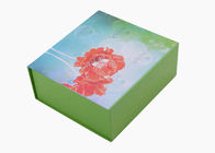 Pakaian Kotak Hadiah Kertas Karton Magnetik Pencetakan Logo Matte Laminasi Permukaan pemasok