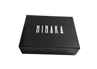 Cina Book Shaped Foldable Cardboard Gift Boxes Presentasi Dengan Logo Kustom Putih pabrik