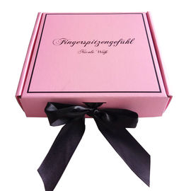 Cina Pink Ribbon Closure Corrugated Gift Box Untuk Girls Dress / Ekstensi Rambut pabrik