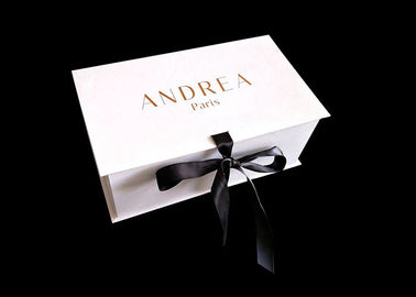 Cina Logo Disesuaikan / Ukuran Flat Folding Boxes Eco - Friendly Dengan Warna Putih pabrik