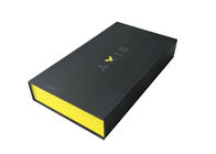 Matte Hitam Magnetic Book Shaped Box Kemasan Elektronik Permukaan Matte Laminasi pemasok